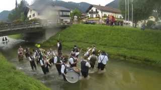 preview picture of video 'Cold Water Challenge der Musikkapelle Wössen'