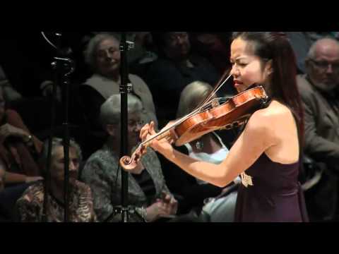 Ning Kam plays an encore of Bach Sarabande in D minor for solo violin, live at Antwerp De Singel