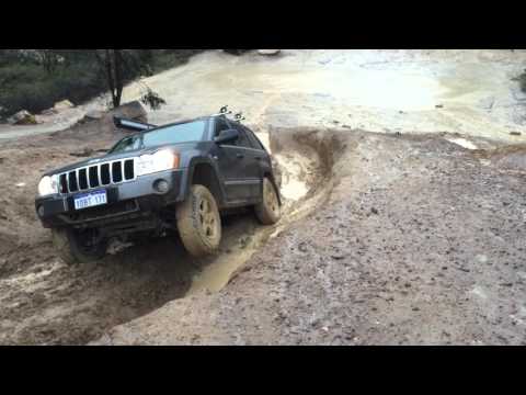 Mundaring Powerline Track WH / WK Jeep with Quadradrive 2