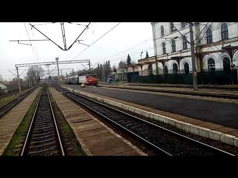 EA800 sosește în Stația Suceava Nord cu Trenul R5411 Adjud-Suceava Nord 17.12.2020