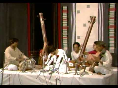 Pt Mukul Shivputra , glimpse of Kedar- chatara sughara balamaa pakarata ho baiMyaa