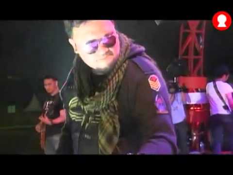 Konser 8 Bintang l Once Mekel - Separuh Nafas l Dewa 19