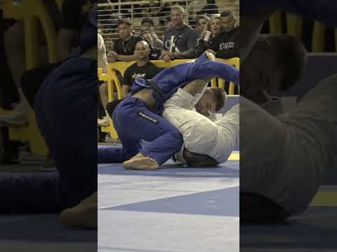 Back Take sequence from Pablo Lavaselli | AOJ+ aojplus.com