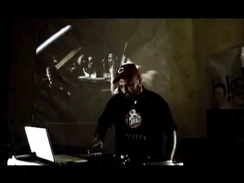 djuncino stradjvari ammontoneprod_SCRATCH VIDEO SET