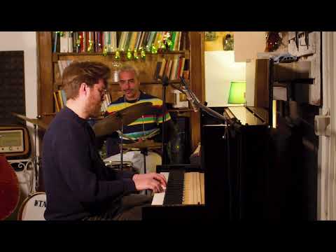 Rizzia Studio - Ep 8 - Koan Trio - Finding Hope