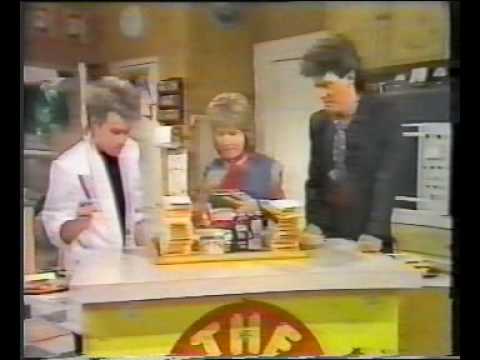 No.73 - The Sandwich Quiz - Nik v Alvin {childrens tv show} 1984