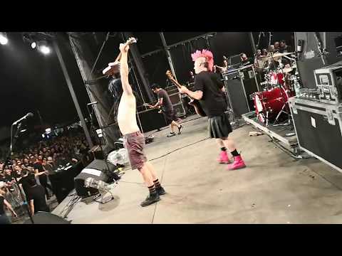 NOFX - Reeko live in Milan (side stage prospective)