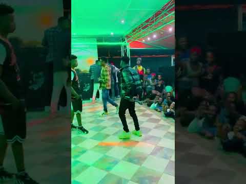 jae cash & dizmo on stage ...🔥🔥💯