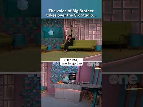 Looks like things are *not* going well in the The Six O'Clock Studio... 👀