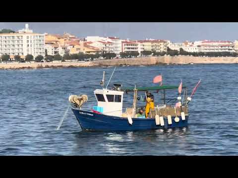 Matin magique à L’Escala : Soleil & Méditerranée en Catalogne ! 🌅🇪🇸 #CostaBrava