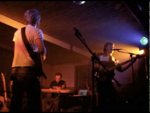 Stadtrand — Sudor Mental (live)