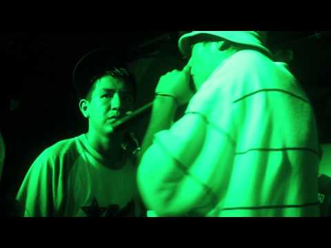 8os3: Ancestro vs ✓ Carlitos  - Rap Is War  ► Video Oficial ◄