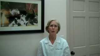 preview picture of video 'Cat Kidney Renal Disease (Libertyville IL, Gurnee IL, Mundelein IL, Grayslake IL)'