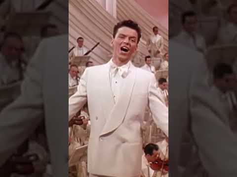 Frank Sinatra singing “Ol’ Man River” in the 1946 musical ‘Till The Clouds Roll By’ ☁️🎻