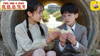 Une Fille De Campagne Partage Son Bao À Vapeur Et Sauve Un Garçon, 8 Ans Plus Tard Il Revient Riche