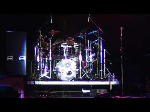 Awesome LIVE Drum Solo - Bonny B  - Spyro Gyra