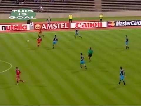 Goal! Paulo Sergio. Bayern Munchen vs PSV Eindhoven. 15.09.1999