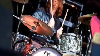 The Coral - Calendars &amp; Clocks @ Picket Club, Liverpool, 2003