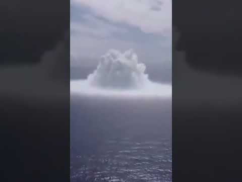 That was a 40,000lb bomb test... #ocean #marine #sea #usmilitary