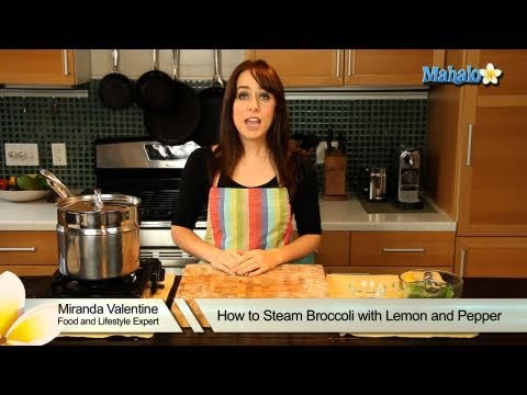 How to Steam Broccoli With Lemon and Pepper