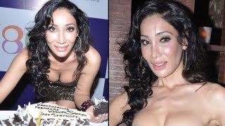 HOT: Sofia Hayat Cuts Birthday Cake