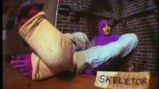 Skeletor vs Beastman and Chinese freestyle rap music video