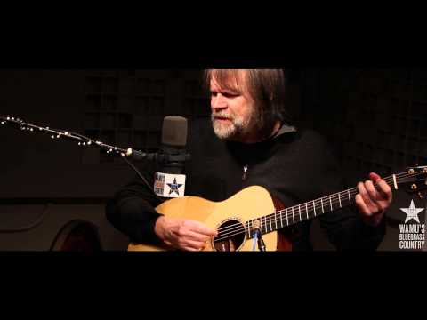 Beppe Gambetta - Handsome Molly [Live at WAMU's Bluegrass Country]
