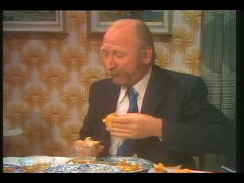 Ein Echter Wiener Geht Nicht Unter - Mundl erklärt was ein Pfosten ist