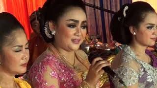 Download lagu MIJIL KETHOPRAK // LUSI BRAHMAN // UYON OYON GAYENG // MUSTIKA LARAS mp3 Download lagu MIJIL KETHOPRAK // LUSI BRAHMAN // UYON OYON GAYENG // MUSTIKA LARAS mp3