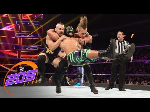 Lince Dorado Injured And Will Wear Cast