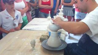 preview picture of video 'Turkey 2010 - Selcuk (Ephesus) Pottery Shop'