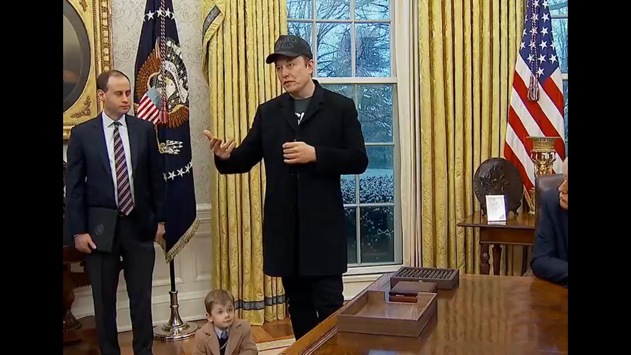 Elon CRASHES & BURNS in disaster first press conference