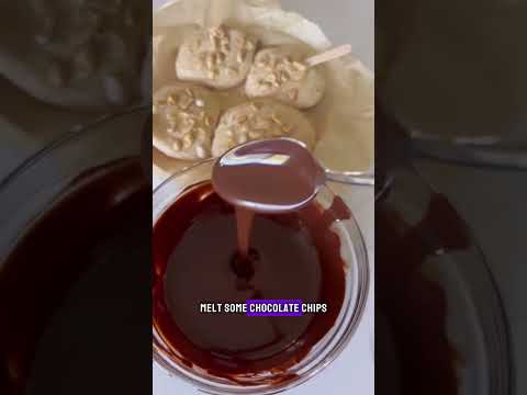 Snickers Frozen Yogurt Bites (Gluten Free, High Protein); Открывает новую вкладку