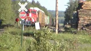 preview picture of video 'CN 2577 5544 7-04-03 Owen, WI.'