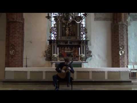Francisco Tárrega´s Capricho Árabe (Serenata)