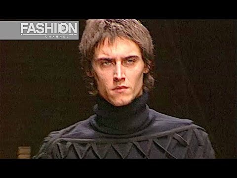 LAURA BIAGIOTTI Fall 2003 2004 Menswear Milan - Fashion Channel