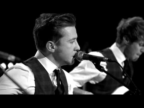 McFly- Room on the 3rd Floor acoustic