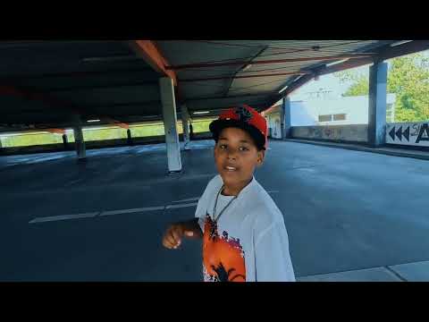 Mister D (Transformation) offiziell clip