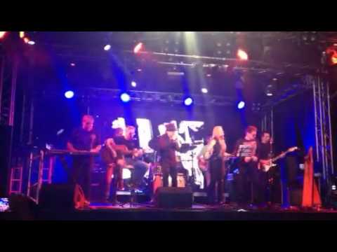 GoodSun band Free as a bird