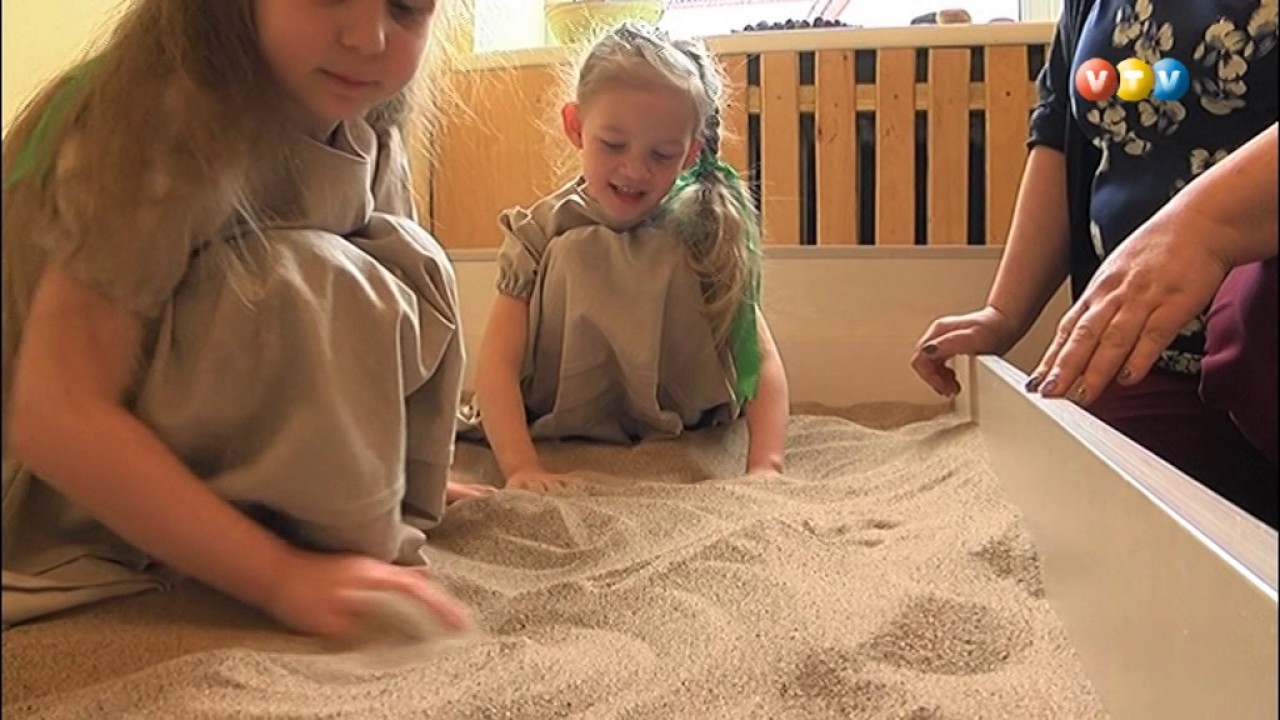 Bērnudārzā „Ābelīte” atklāta silto smilšu iekārta