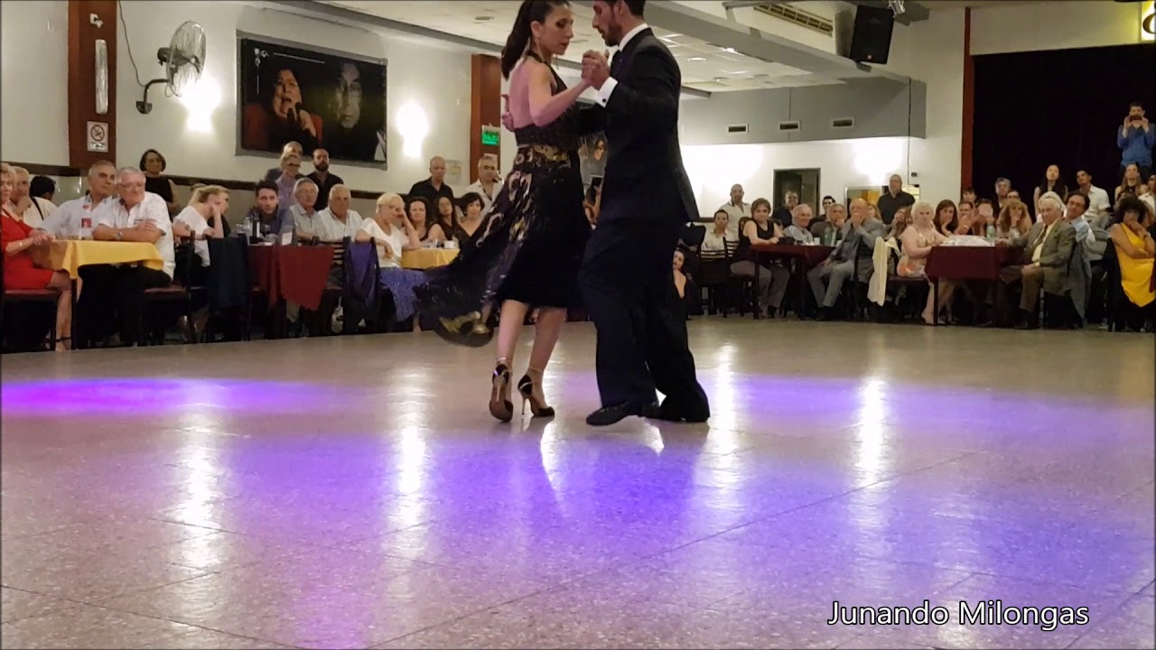 VIRGINIA GOMEZ & CHRISTIAN MARQUEZ "LOS TOTIS"