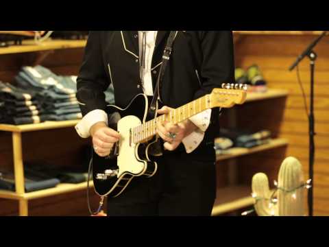 Tommy Ash - "Sugar In A Bottle" - Live Performance