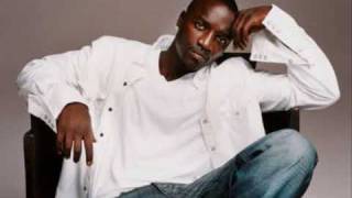 Akon ft Sweet Rush - Troublemaker (Lyrics)