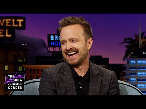 アーロン・ポールは手の助けを必要としている (Aaron Paul Needs Help with His Hands)