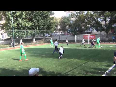 12  Gameloft   Brightgrove 0 3)(clip)