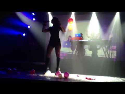 Willys DJs ft Sweet Ross en Fever