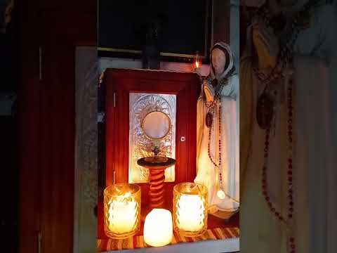 Adoración al Santísimo Sacramento del Altar con el Padre Fabian Esteban Oliva. 07/05/26