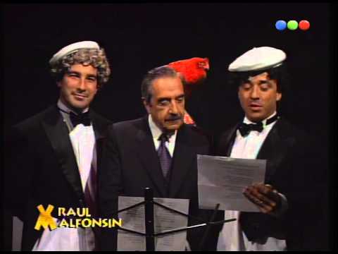 Grandes Poemas de Pequeños Autores con Raúl Alfonsin - Video Match 1997