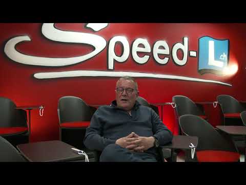 Franco Constantin encourage Madalena Castro Fernandes