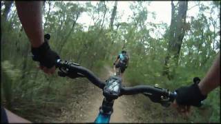 preview picture of video 'The Oaks (Woodford to Glenbrook) mtb ride - Part 2 - singletrack'